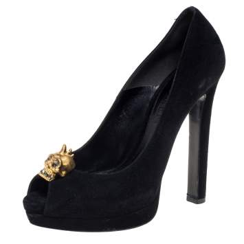Pre Owned Alexander McQueen Black Suede Crystal Embellished Skull Peep Toe Pumps Size 38