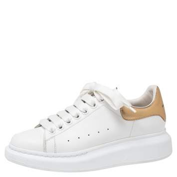 مملوكة مسبقًا Alexander McQueen White/Gold Leather Oversized Sneakers Size 37