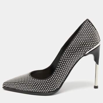 Pre Owned Alexander McQueen Black Leather Studded Pumps Size 37