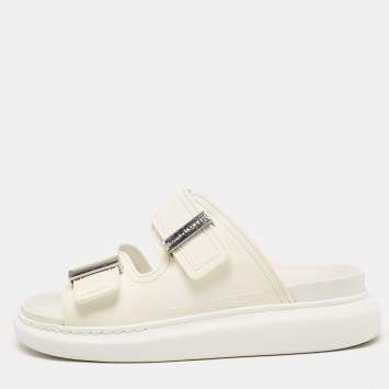 Pre Owned Alexander McQueen White Rubber Birke Buckle Slide Flats Size 38.5 