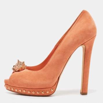 Pre Owned Alexander McQueen Orange Suede Skull Pumps Size 41