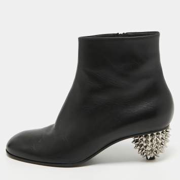 Pre Owned Alexander McQueen Black Leather Skull Ankle Boots Size 38