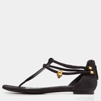 مملوكة مسبقًا Alexander McQueen Black Leather Skull Embellished Thong Flat Sandals Size 37