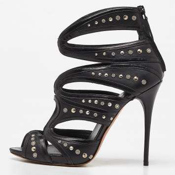 Pre Owned Alexander McQueen Black Leather Studded Strappy Sandals Size 38