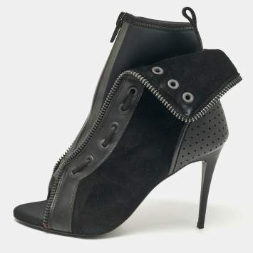Pre Owned Alexander Wang x H&M Black Leather and Suede Scuba Ankle Length Boots 39