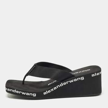 مملوكة مسبقًا Alexander Wang Size 38 Black Canvas Wedge Sandals