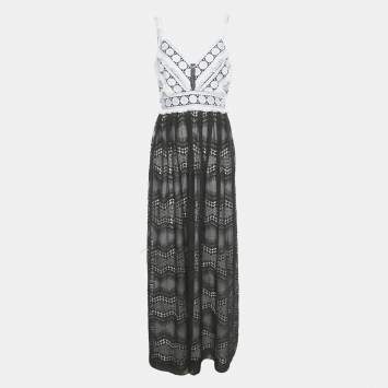 مملوكة مسبقًا Badgley Mischka Black Frayed Edges Lace Maxi Dress M