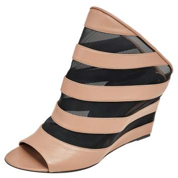 Pre Owned Balenciaga Beige/Black Leather And Mesh Open Toe Glove Wedge Sandals Size 39