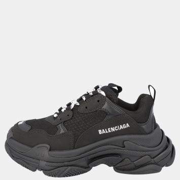 Pre Owned Balenciaga Black Triple S Sneakers Size EU 39