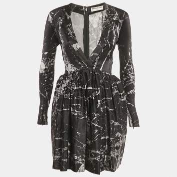 مملوكة مسبقًا Balenciaga Black Printed Silk Plunge Neck Mini Dress S