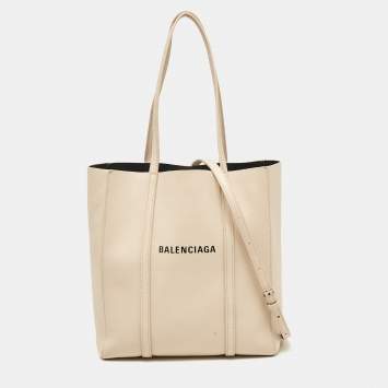 Pre Owned Balenciaga Beige Leather XS Everyday Tote