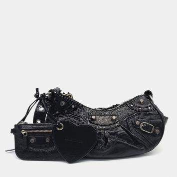 مملوكة مسبقًا Balenciaga Black Leather Piercing Le Cargo Bag XS