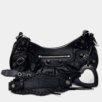 مملوكة مسبقًا Balenciaga Black Leather Le Cargo Bag Small