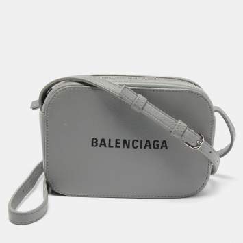 Pre Owned Balenciaga Grey Leather Logo XS Everyday Camera Bag