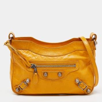 Pre Owned Balenciaga Cumin Leather Classic Hip Crossbody Bag