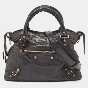 Pre Owned Balenciaga Black Leather RGH Town Bag