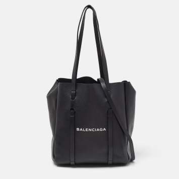 Pre Owned Balenciaga Black Leather Small Everyday Tote