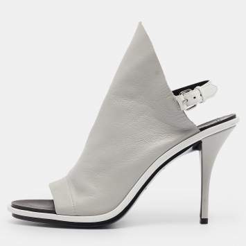 Pre Owned Balenciaga Grey/White Leather Glove Ankle Strap Sandals Size 40