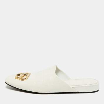 مملوكة مسبقًا حذاء مولز بالنسياغا بي بي فلات جلد منقوش على شكل تمساح بلون كريم مقاس 38