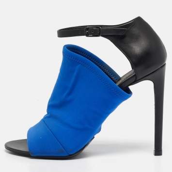 مملوكة مسبقًا Balenciaga Glove Size 35 Black Leather and Neoprene Ankle Strap Sandals