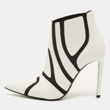 مملوكة مسبقًا Balenciaga Size 36 White/Black Leather and Elastic Symmetric Ankle Length Boots