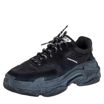 Pre Owned Balenciaga Black Suede And Nylon Triple S Low Top Sneakers Size 38