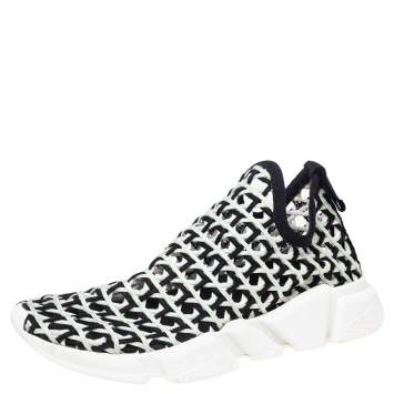 Pre Owned Balenciaga Black/white Knit Fabric Sock Sneakers Size 40