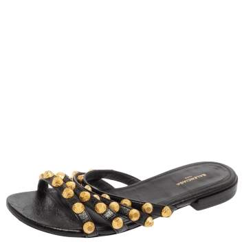 Pre Owned Balenciaga Black Leather Arena Studded Flat Sandals Size 35.5