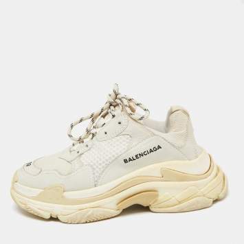 Pre Owned Balenciaga Beige/Grey Mesh and Nubuck Leather Triple S Sneakers Size 39