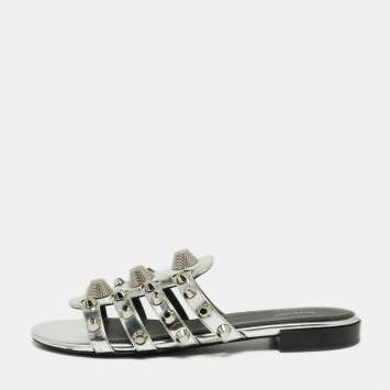Pre Owned Balenciaga Silver Laminated Leather Arena Giant Slide Flat Sandals Size 38