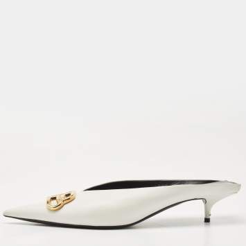 Pre Owned Balenciaga White Leather Square BB Knife Mules Size 40