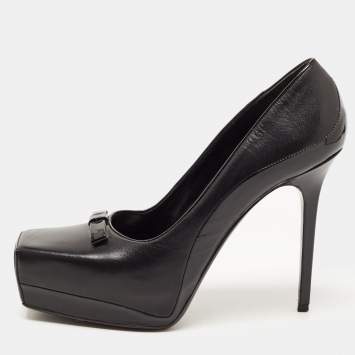 Pre Owned Balenciaga Black Patent and Leather Bow Pumps Size 38.5