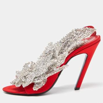 مملوكة مسبقًا Balenciaga Red Satin Leather Beaded/Sequins Embellished Ankle Strap Sandals Size 39