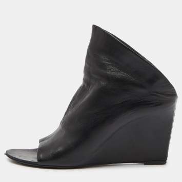 Pre Owned Balenciaga Black Leather Glove Wedge Sandals Size 38.5