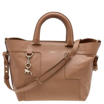 Pre Owned Bally Beige Leather Zip Shopper Tote