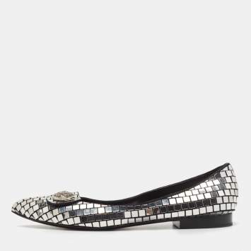 Pre Owned Balmain Silver/Black Suede and Embellished Ballet Flats Size 39
