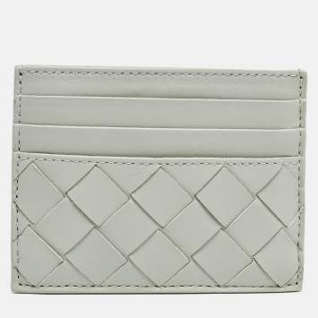 مملوكة مسبقًا Bottega Veneta Light Grey Intrecciato Leather Card Holder
