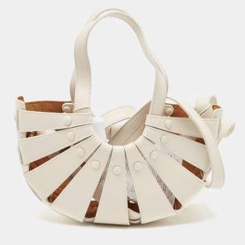 Pre Owned Bottega Veneta Off White Leather Small Shell Bag
