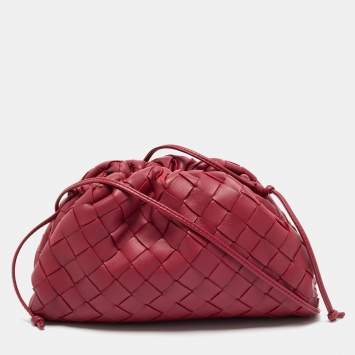 Pre Owned Bottega Veneta Red Intrecciato Leather Mini The Pouch Clutch