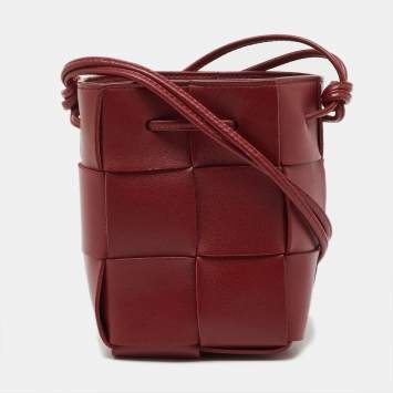Pre Owned Bottega Veneta Red Intreccio Leather Mini Cassette Bucket Bag
