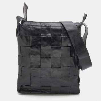 Pre Owned Bottega Veneta Black Intrecciato Leather Cassette Shoulder Bag