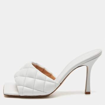 Pre Owned Bottega Veneta White Leather Quilted Slides Size 40