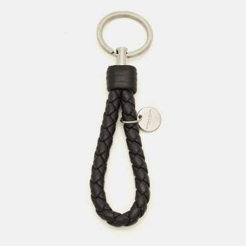 مملوكة مسبقًا Bottega Veneta Key Chain Black Intrecciato Leather