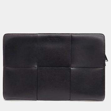 Pre Owned Bottega Veneta Black Intrecciato Clutch