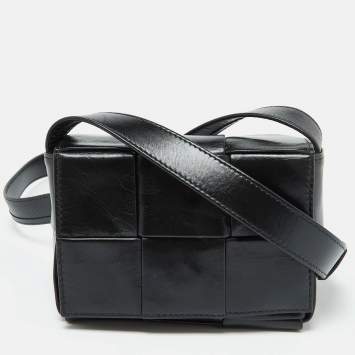 Pre Owned Bottega Veneta Black Leather Cassette Crossbody Bag