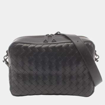 Pre Owned Bottega Veneta Intrecciato Medium Leather Black Camera Bag