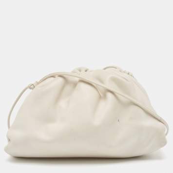 Pre Owned Bottega Veneta White Leather Mini The Pouch Bag