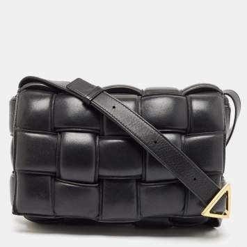 Pre Owned Bottega Veneta Black Leather Classic Cassette Padded Shoulder Bag