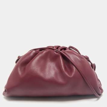 Pre Owned Bottega Veneta Burgundy Bordeaux Leather Mini The Pouch Bag