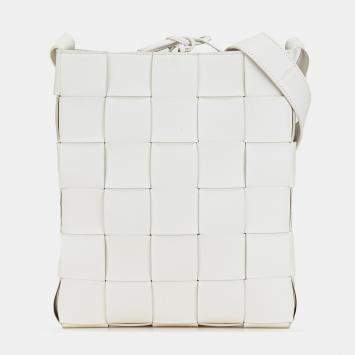 مملوكة مسبقًا Bottega Veneta White Nappa Intrecciato Cassette Messenger